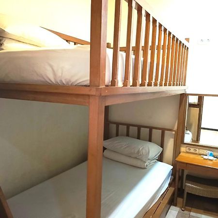 Java Capsule Hotel Malang Kültér fotó